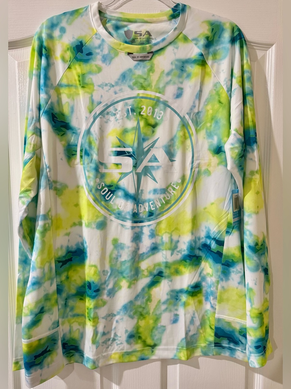 Soul of Adventure Performance Shirt XL NWT
Long Sleeve With Mesh White/Tie Dye